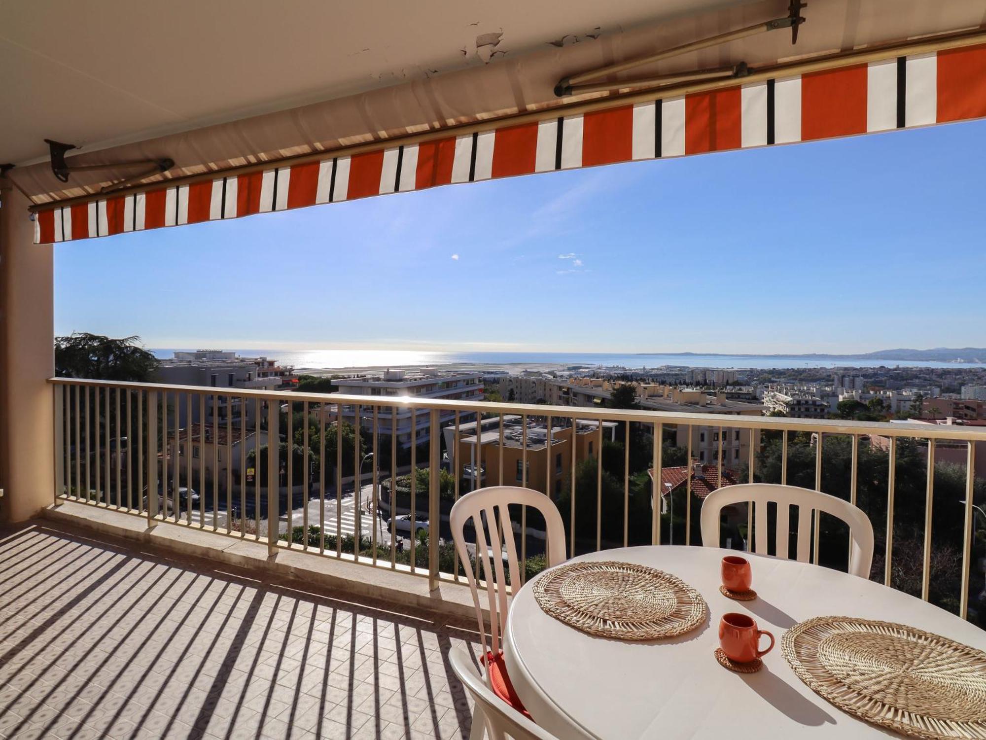 Grand 3 Pieces Avec Vue Mer Nizza Exterior foto
